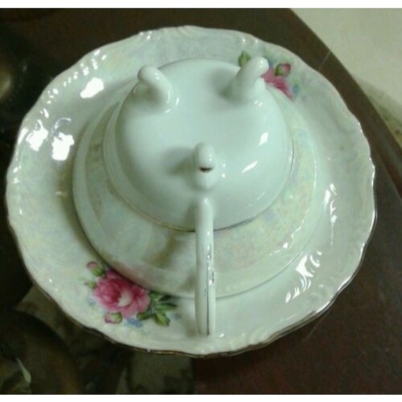 3 Legs Porcelain Lusterware Teacup &  Saucer Set, Pink Rose & Gold Trim Design - Picture 4 of 12